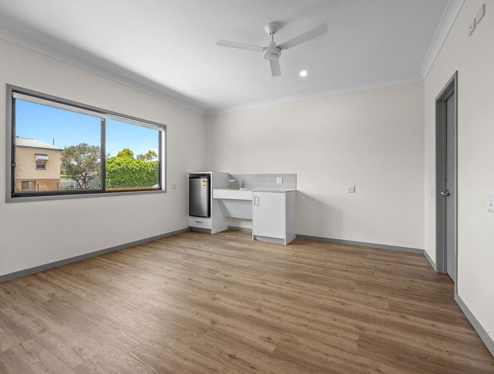 10   Elliott St 13 - OOA
