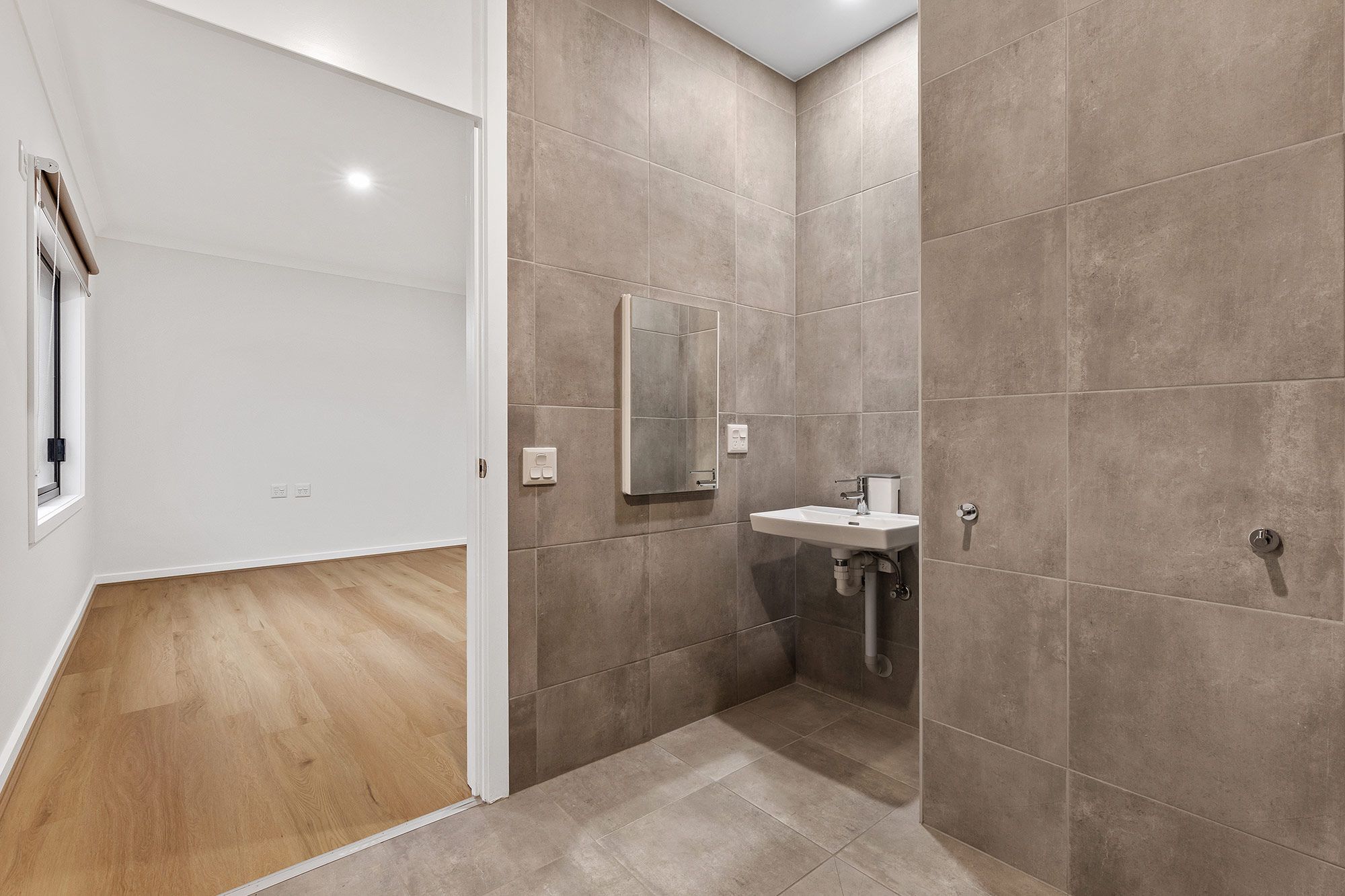 Kitchener   Unit-1-Ensuite-2-into-Bedroom-LR-No-Logo