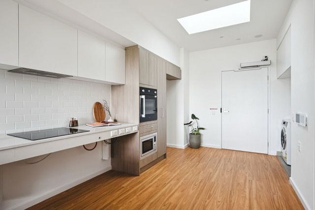 Kitchen entryway Medium