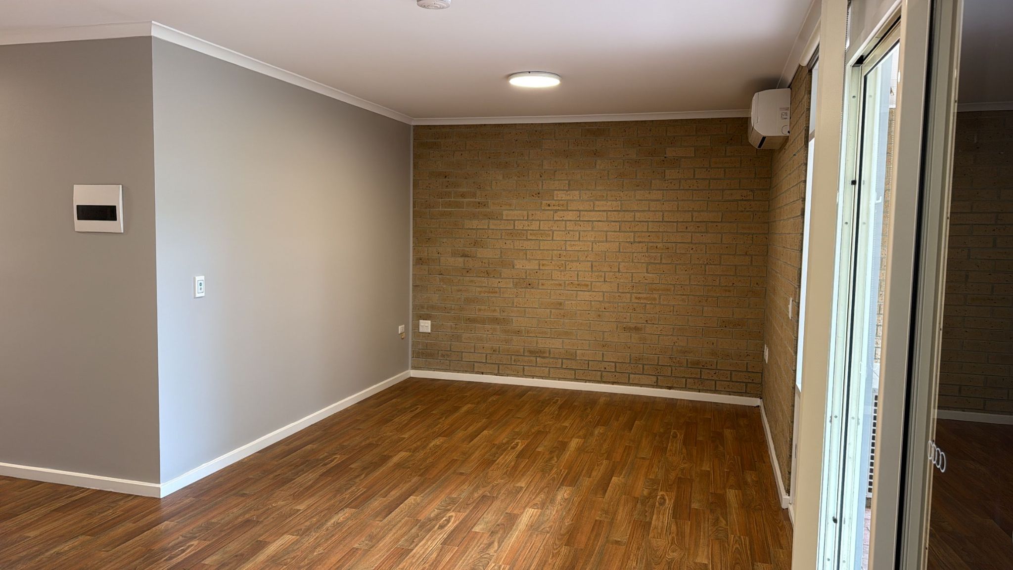 rowe street 1