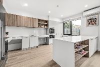 web 1762861157350_bwrm-003