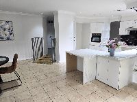 1 3 Eschol Park_inside_020