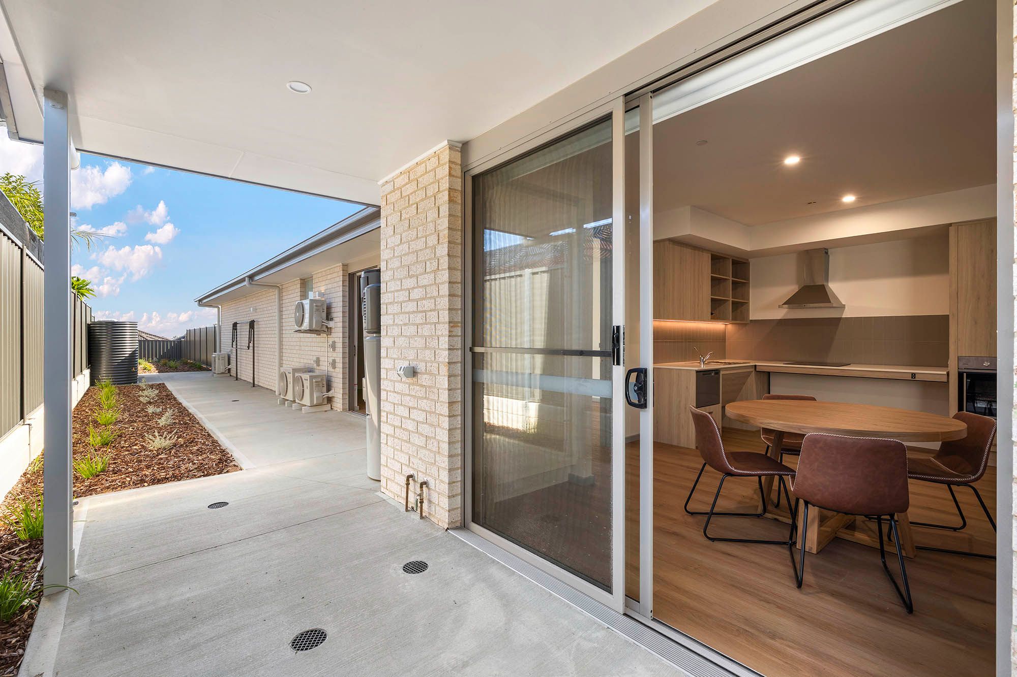 O Halloran 1 BR - Alfresco into Living Dining LR No Logo