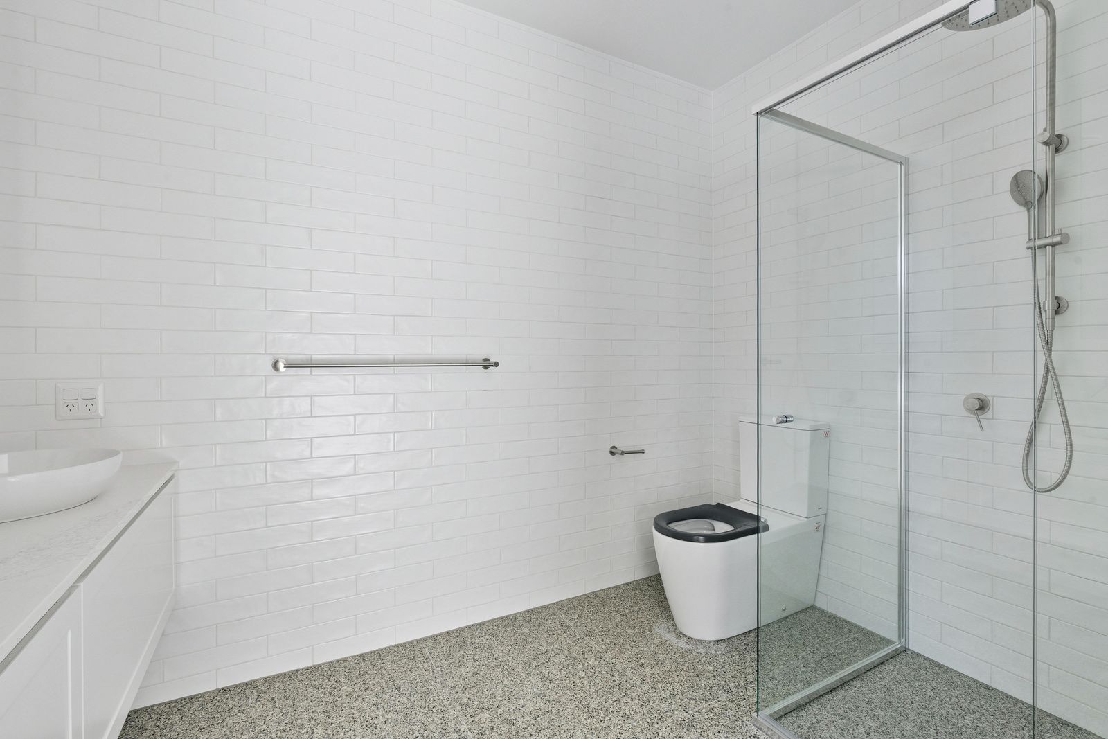 013 Open2view_ID959605-1_35_Ainsworth_Street__Mawson