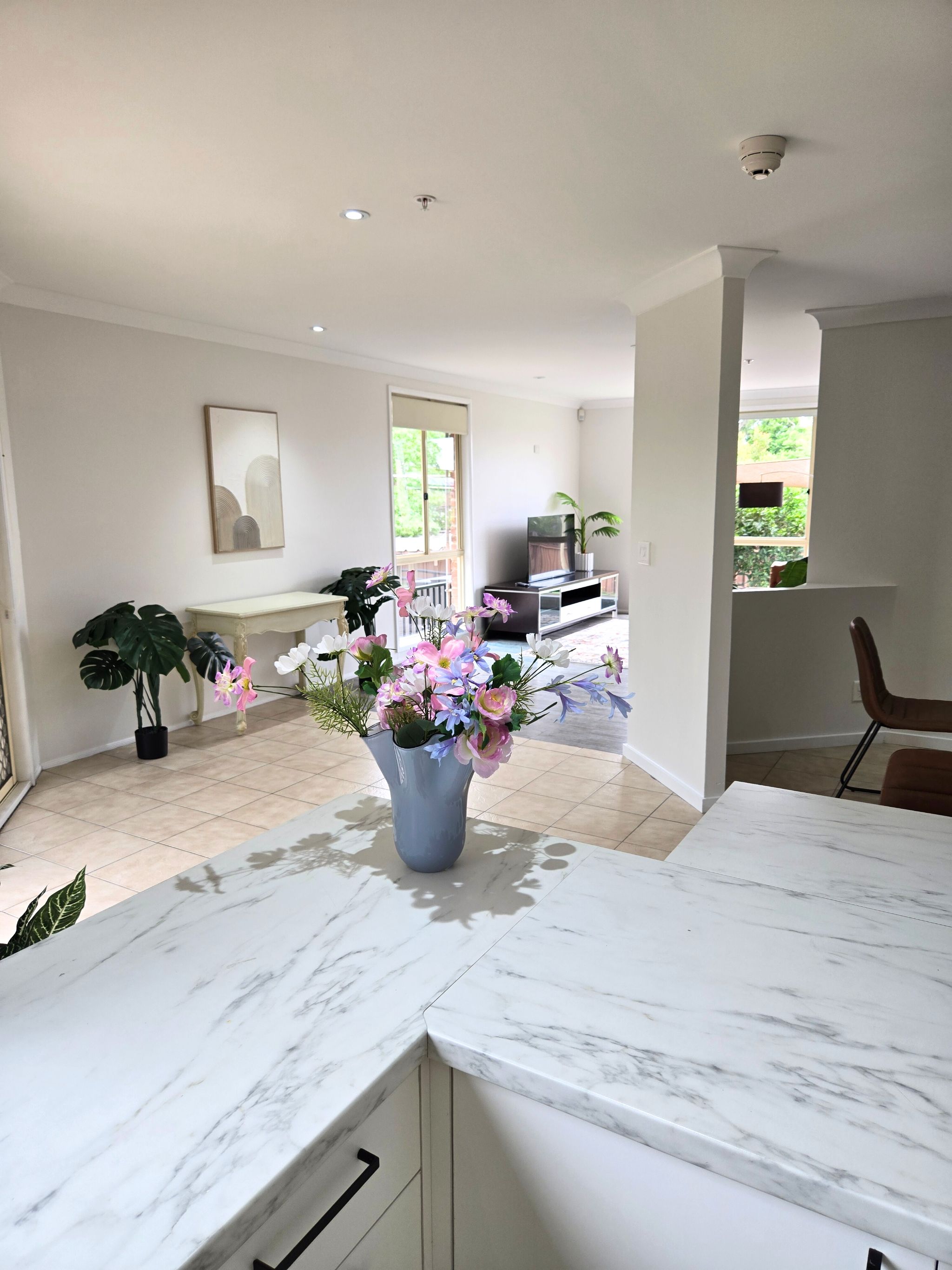 1 3 Eschol Park_inside_015