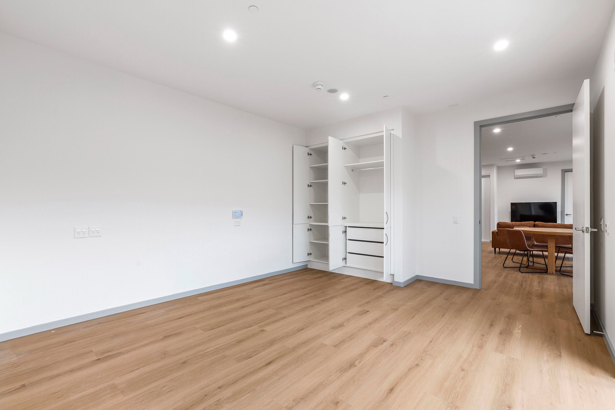 O Halloran 1 BR - Bedroom 2 LR No Logo