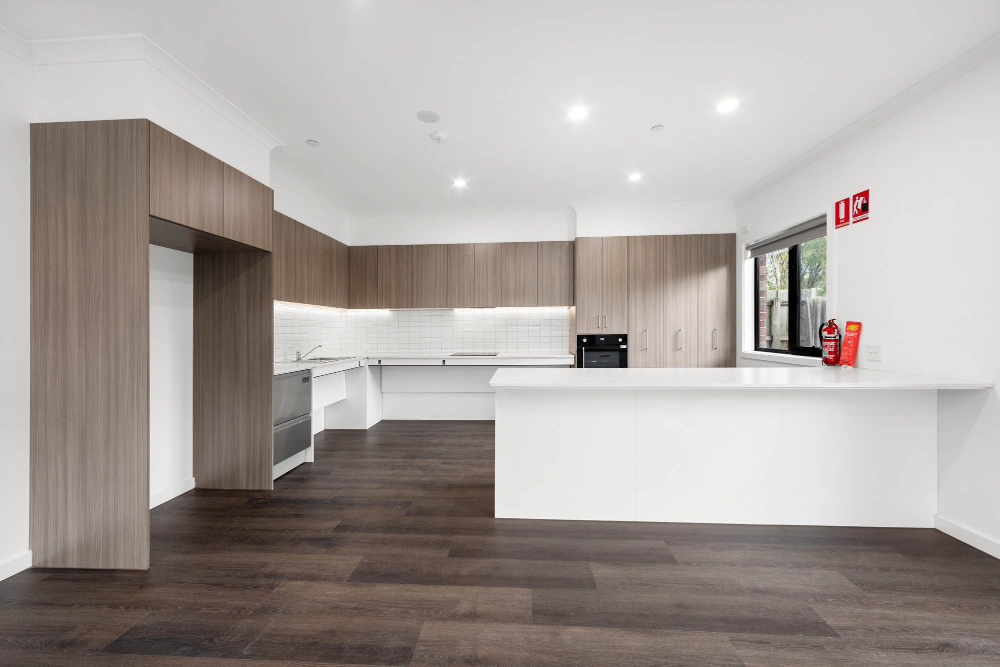 Fraser   Kitchen 1 LR No Logo