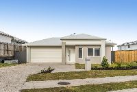 1 Halifax st Redland Bay Qld    2HPS + OOA House (02)