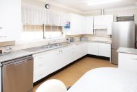 26 AGC Griffith kitchen 1