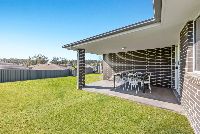13 clydesdale-street-wadalba-covered-alfresco-and-backyard