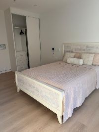 MH bed 3 wardrobe space Wollongong