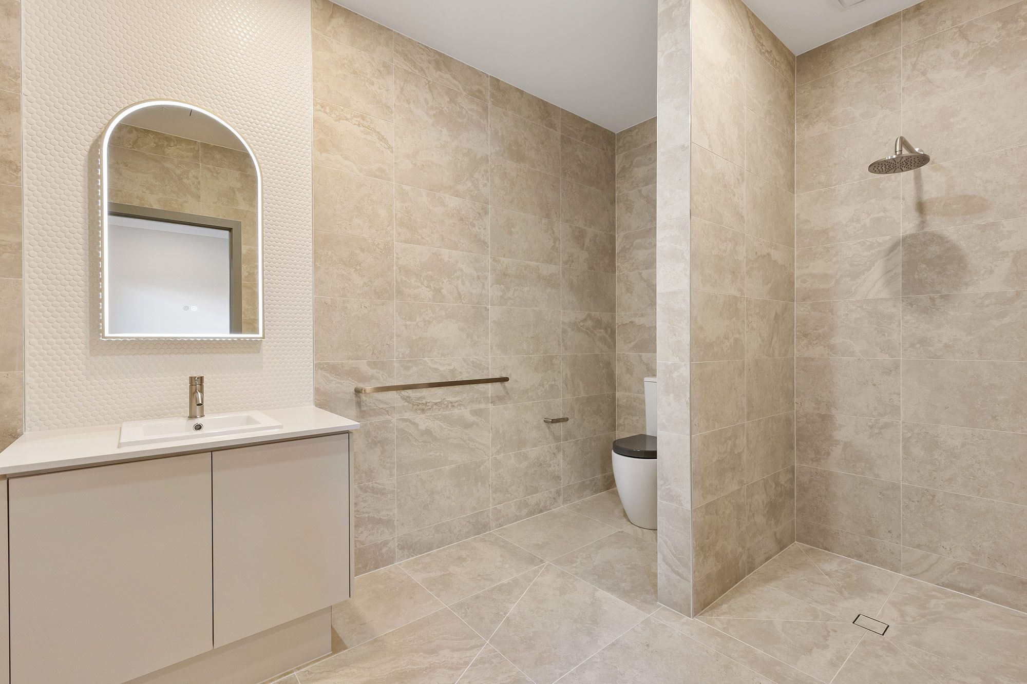 Houston   Ensuite 1 LR No Logo