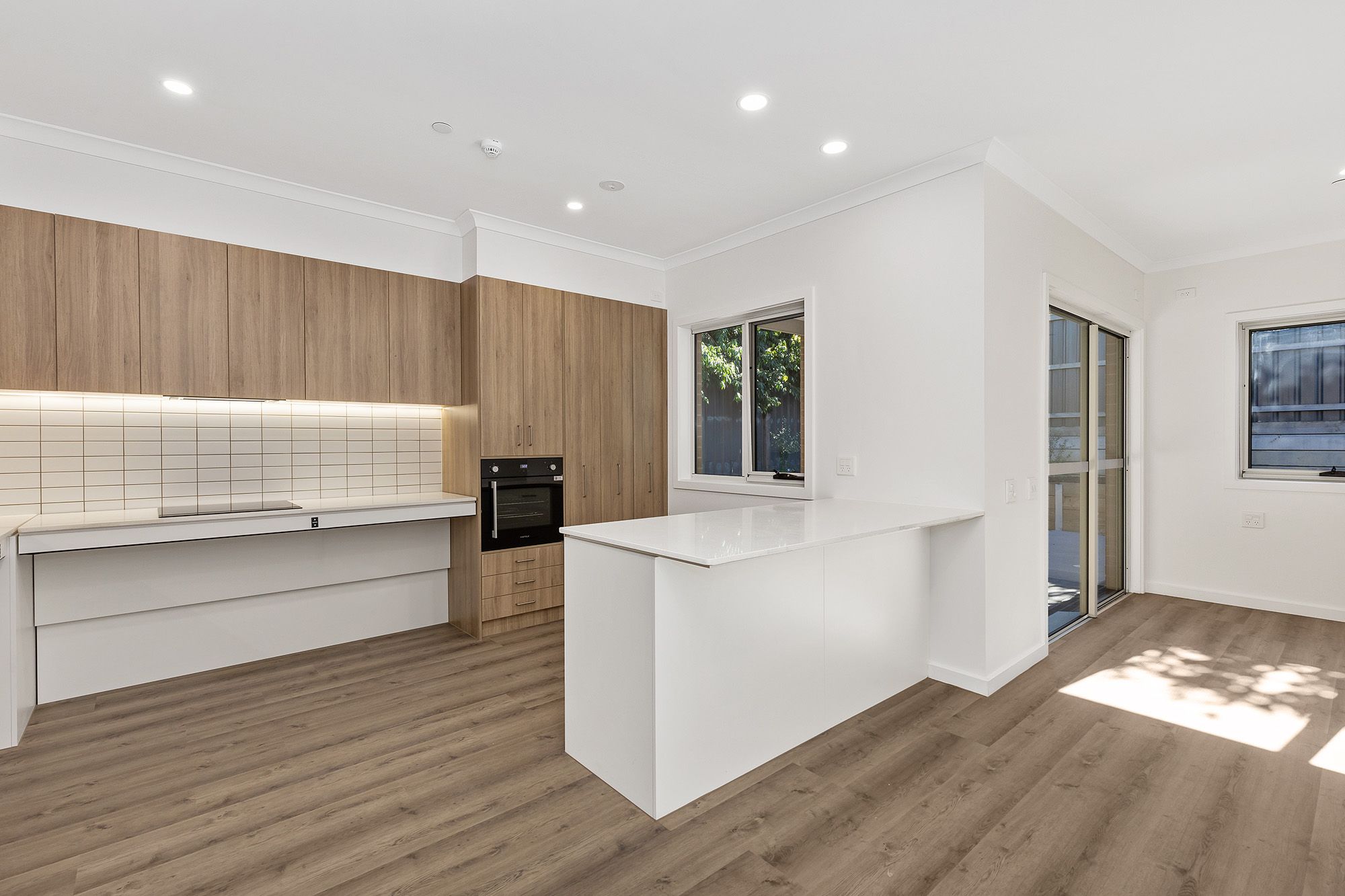 Bankside   Kitchen and Alfresco LR No Logo