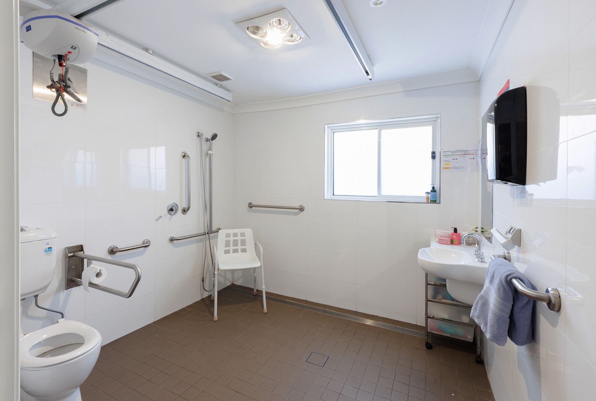 3 A030_Greystanes_Bath Room