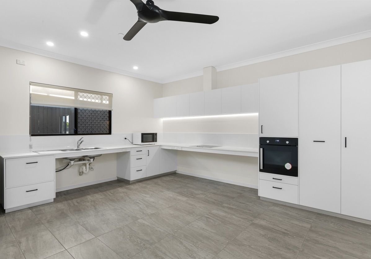 35 AndreSt Mareeba _LowRes-25