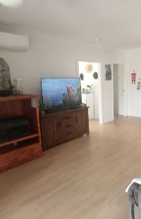 Lounge   72 Jupiter Street Maryborough