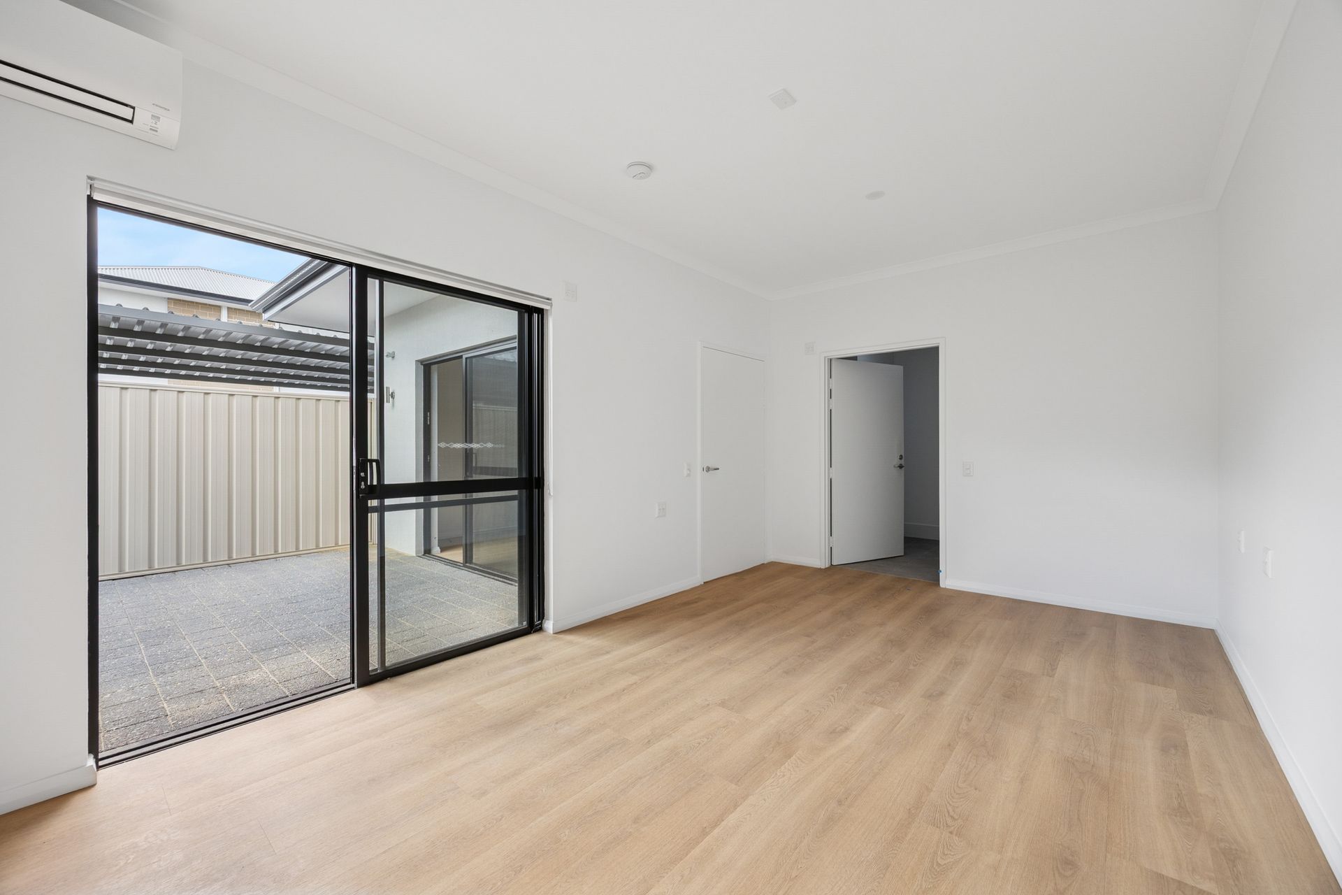 web 32 Dale Rd, Armadale 4