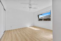 007 Open2view_ID966815-1_Ryan_Court