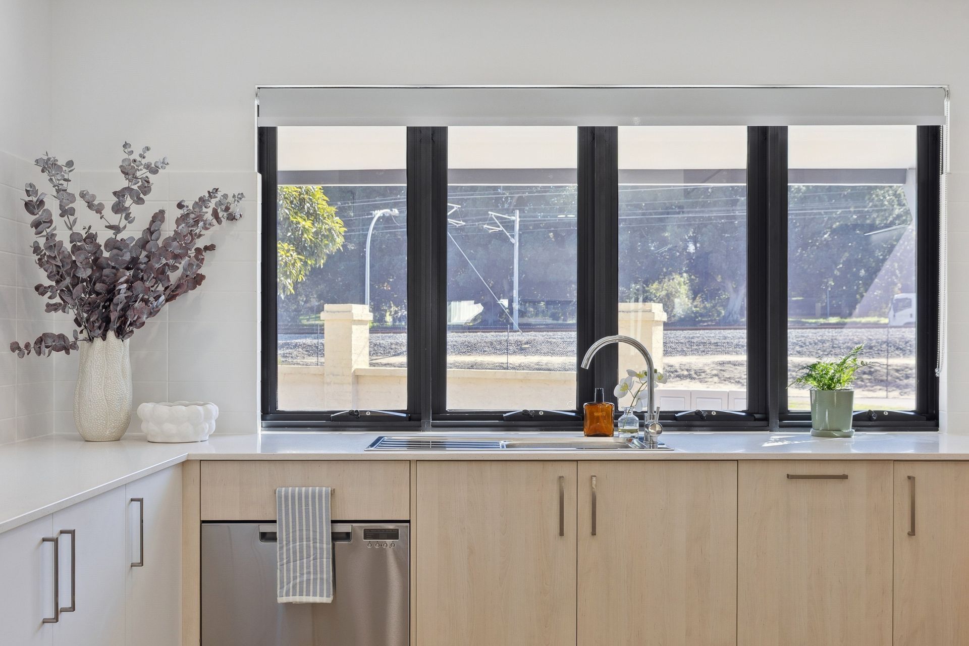 12 HOUSE 74 Whatley Cres, Mount Lawley 11