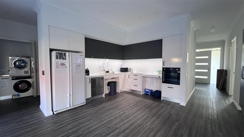 cd732eaa 07ed-4ba6-8763-c00094146563