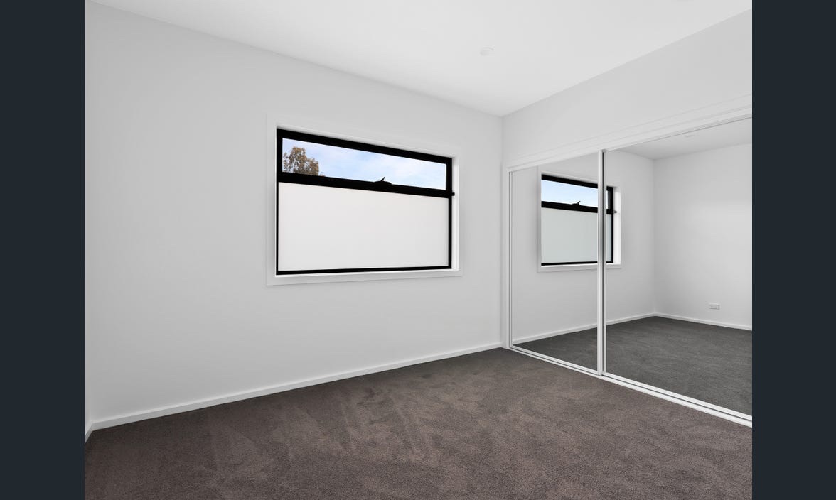 image  7)