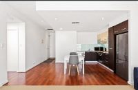 ec8381c3 6563-4833-8fa3-06244892061e