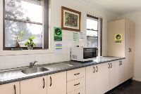 07 SILL026_LR_windale_shared kitchen