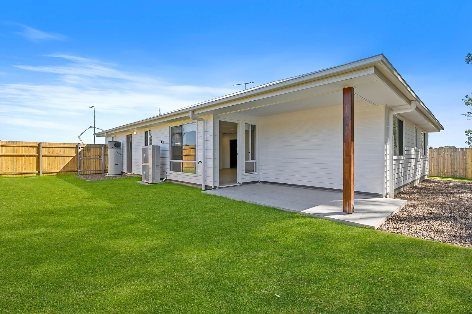 018 Open2view_ID966815-1_Ryan_Court