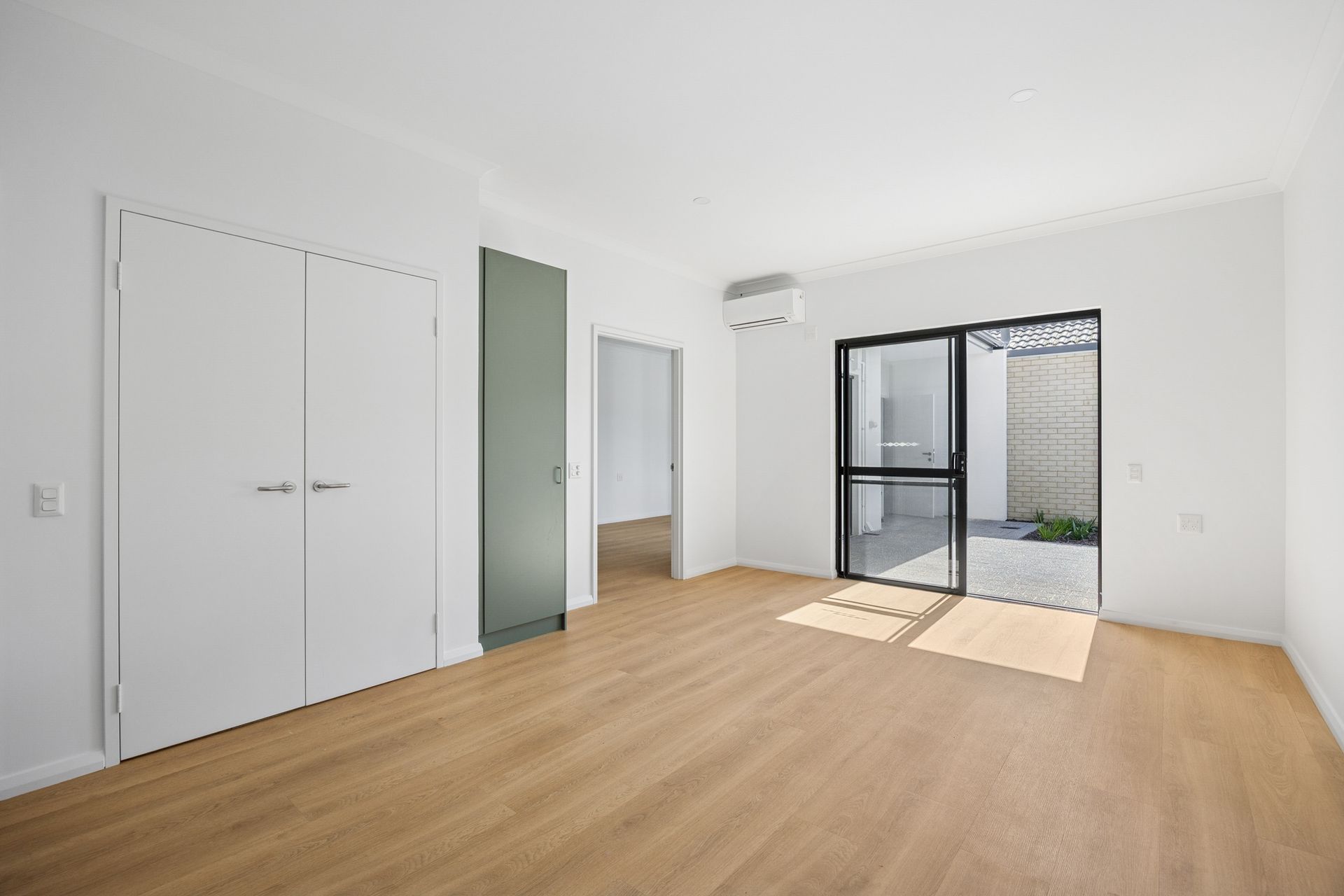 web 32 Dale Rd, Armadale 11