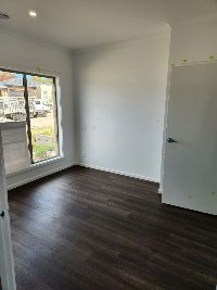 33 Hamish Rd Carer bedroom