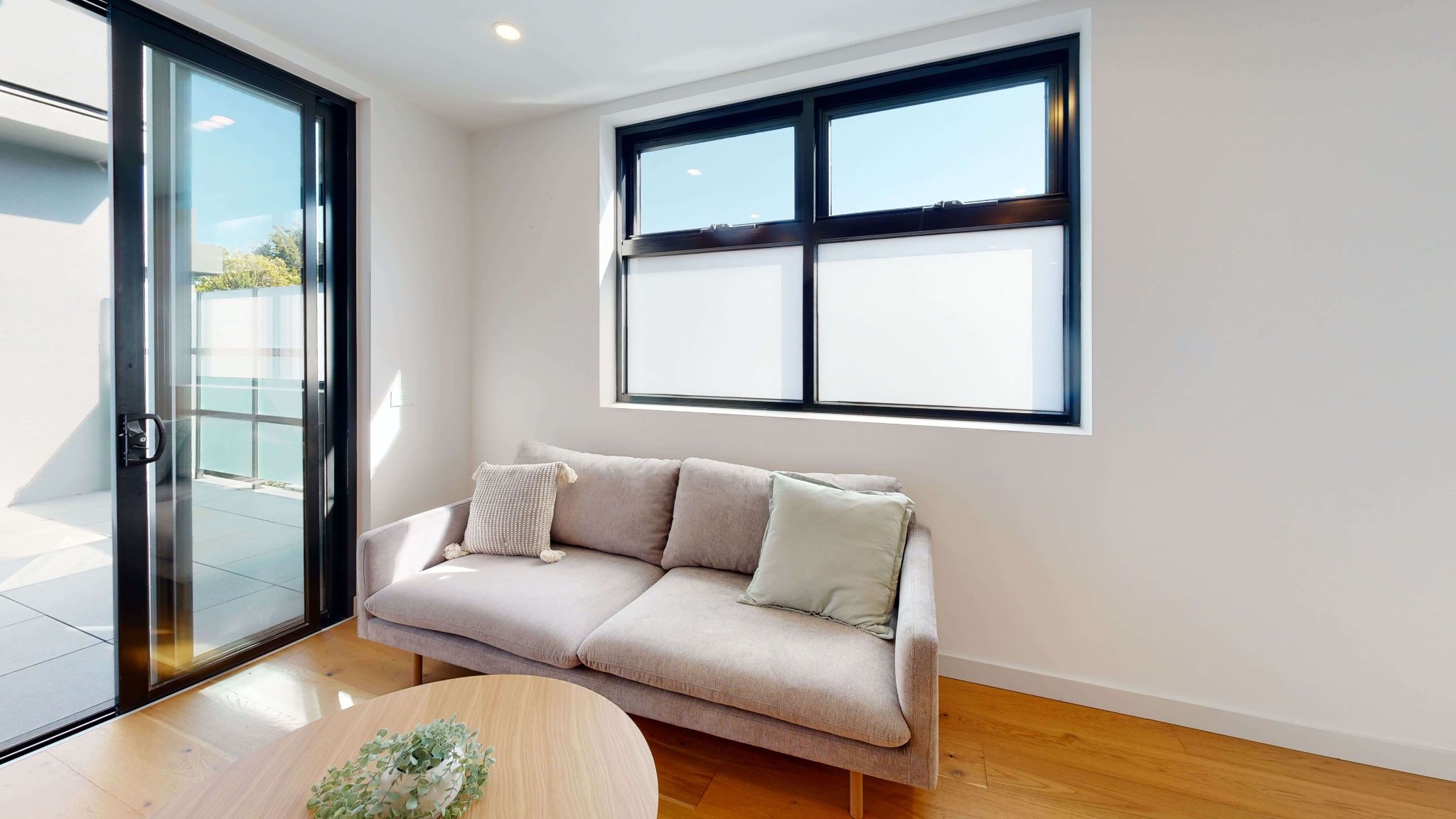 5192 Lower-Heidelberg-Rd-Living-Room