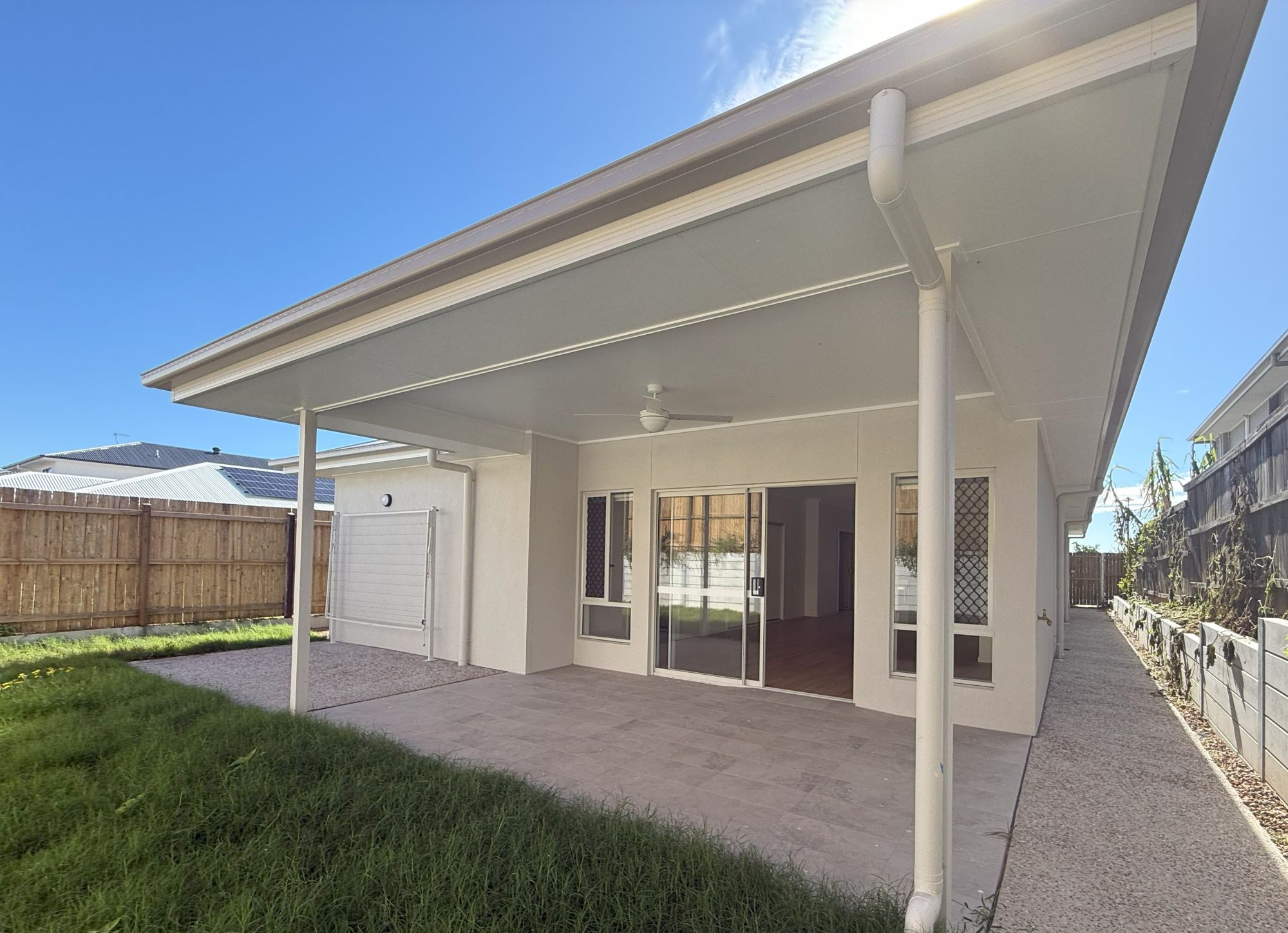 Heathwood 16 Skyline alfresco