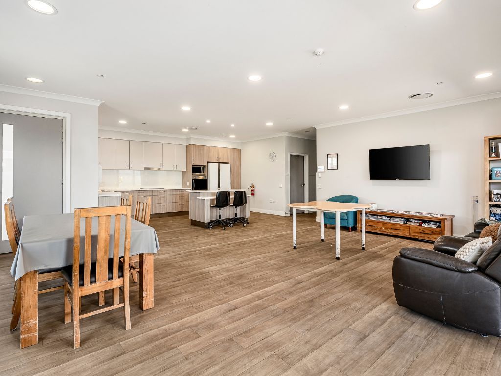 Stockton (20332)_Living & Kitchen