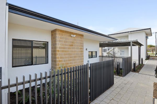 web 32 Dale Rd, Armadale 32