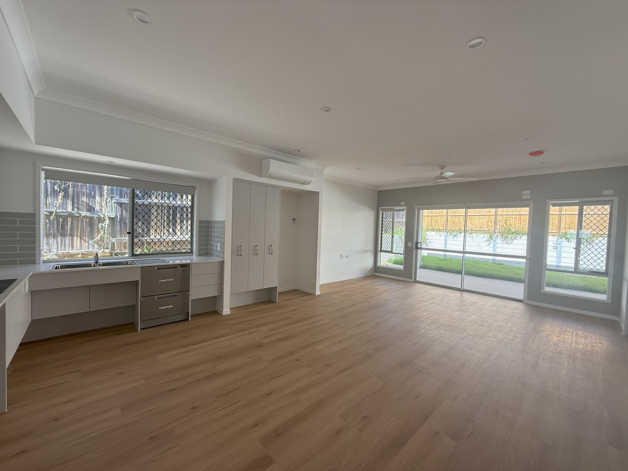 Heathwood 16 Skyline living