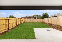 Elizabeth   Backyard 6 LR No Logo