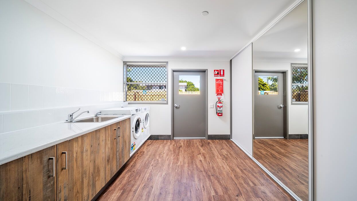 rockhampton dax40263P-accommodation-07-l