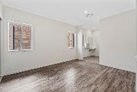 011 Open2view_ID938204-14_Halyard_Crescent