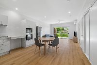 3   Swan St 6 - U2 - Kit Liv Din