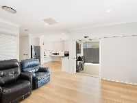 009 Open2view_ID935742-69_Ringal_Crescent