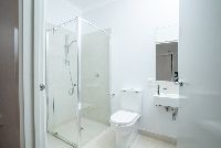 46SelbourneStreet Support Worker Bathroom