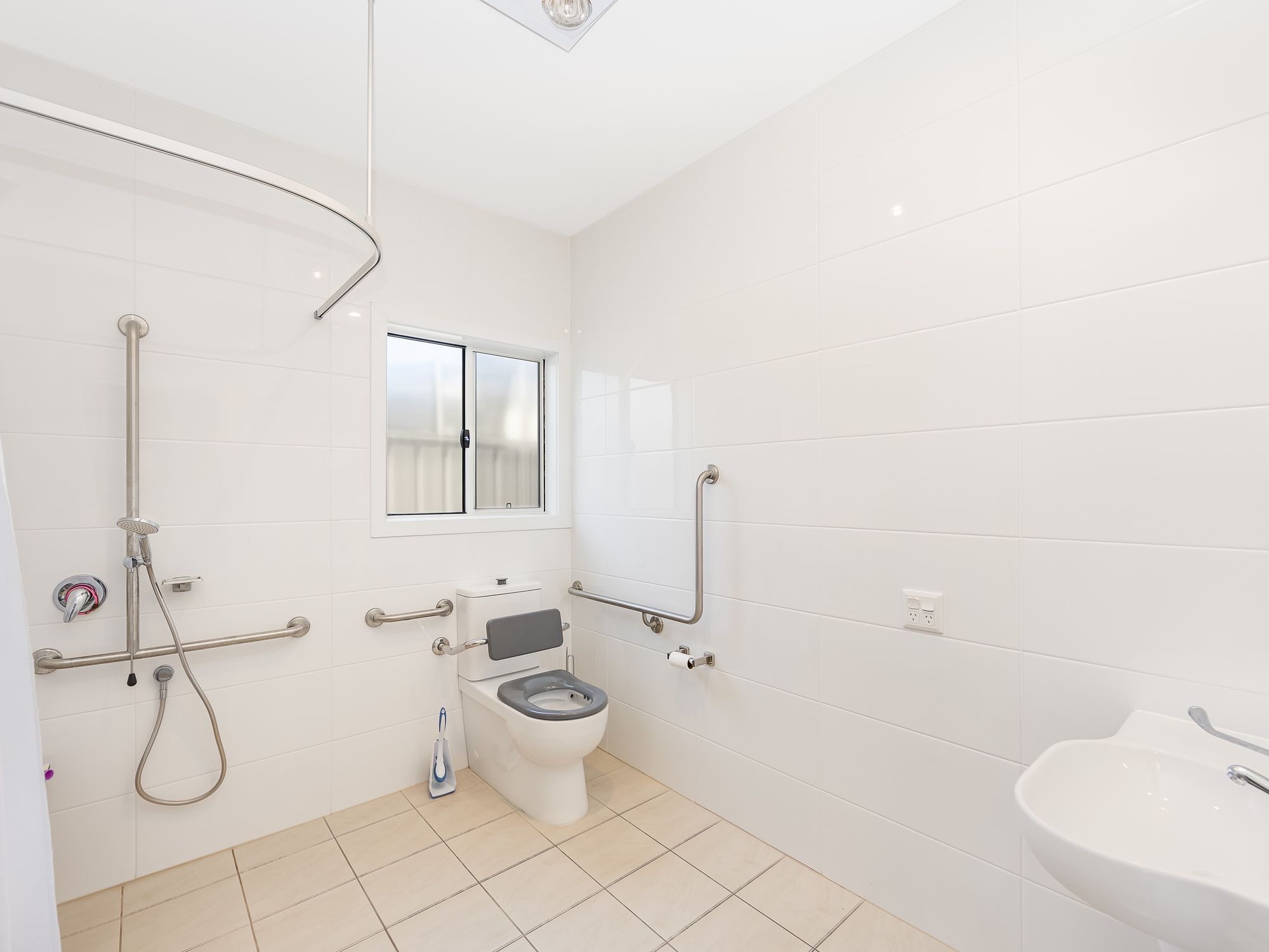 015 Open2view_ID935742-69_Ringal_Crescent