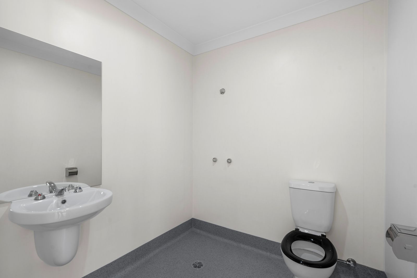 009 Open2view_ID903335-40_Cypress_Cct_Fernvale