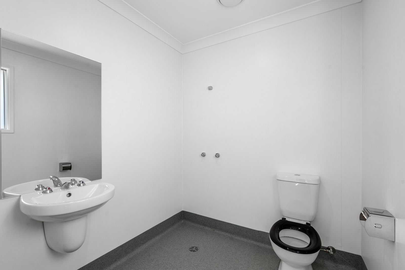 011 Open2view_ID903335-40_Cypress_Cct_Fernvale