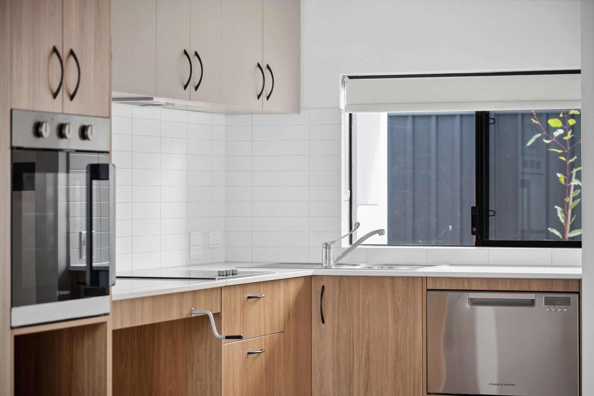 web 4 69 Cooper St, Mandurah 17