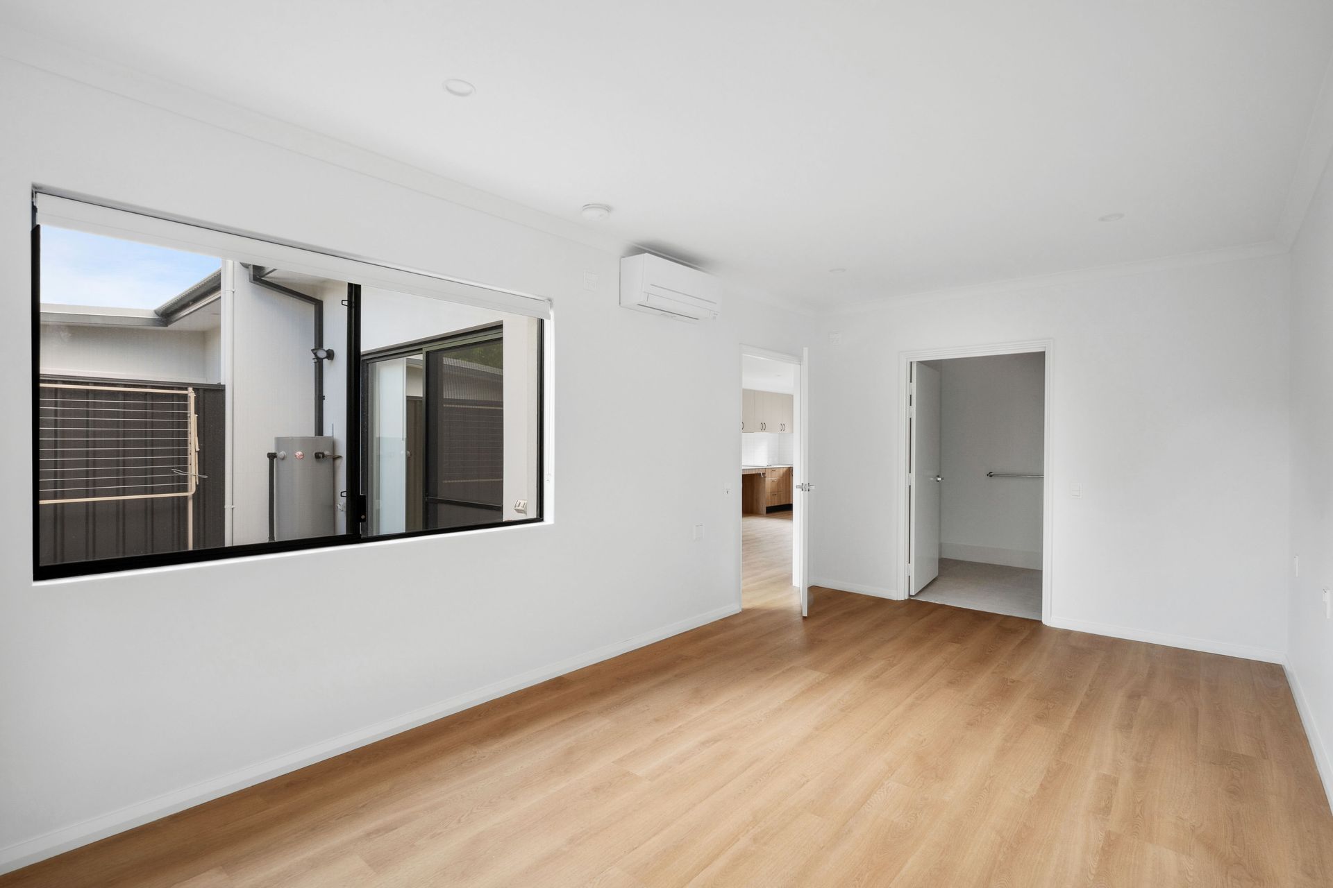 web 4 69 Cooper St, Mandurah 22