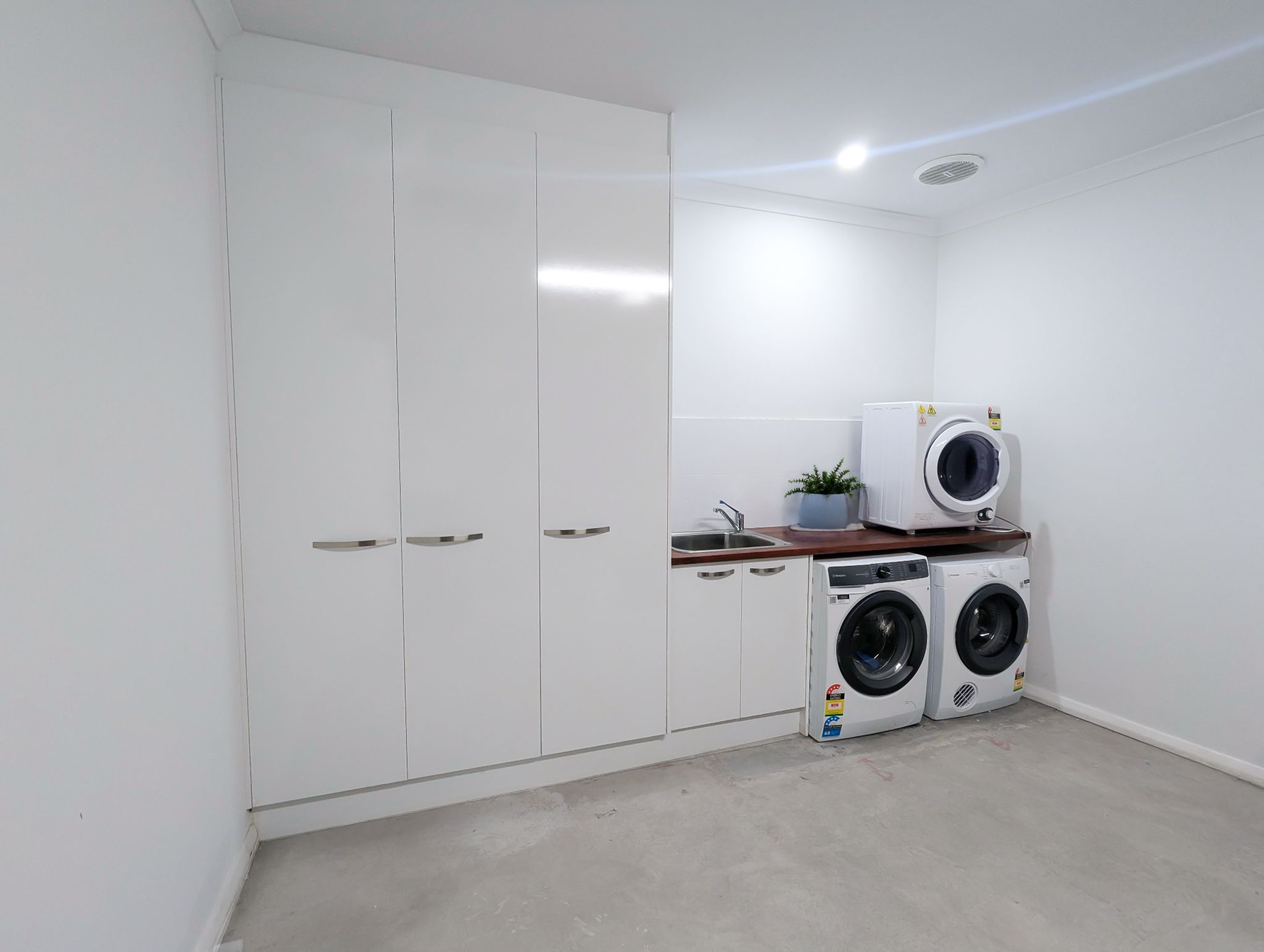 Laundry with additions