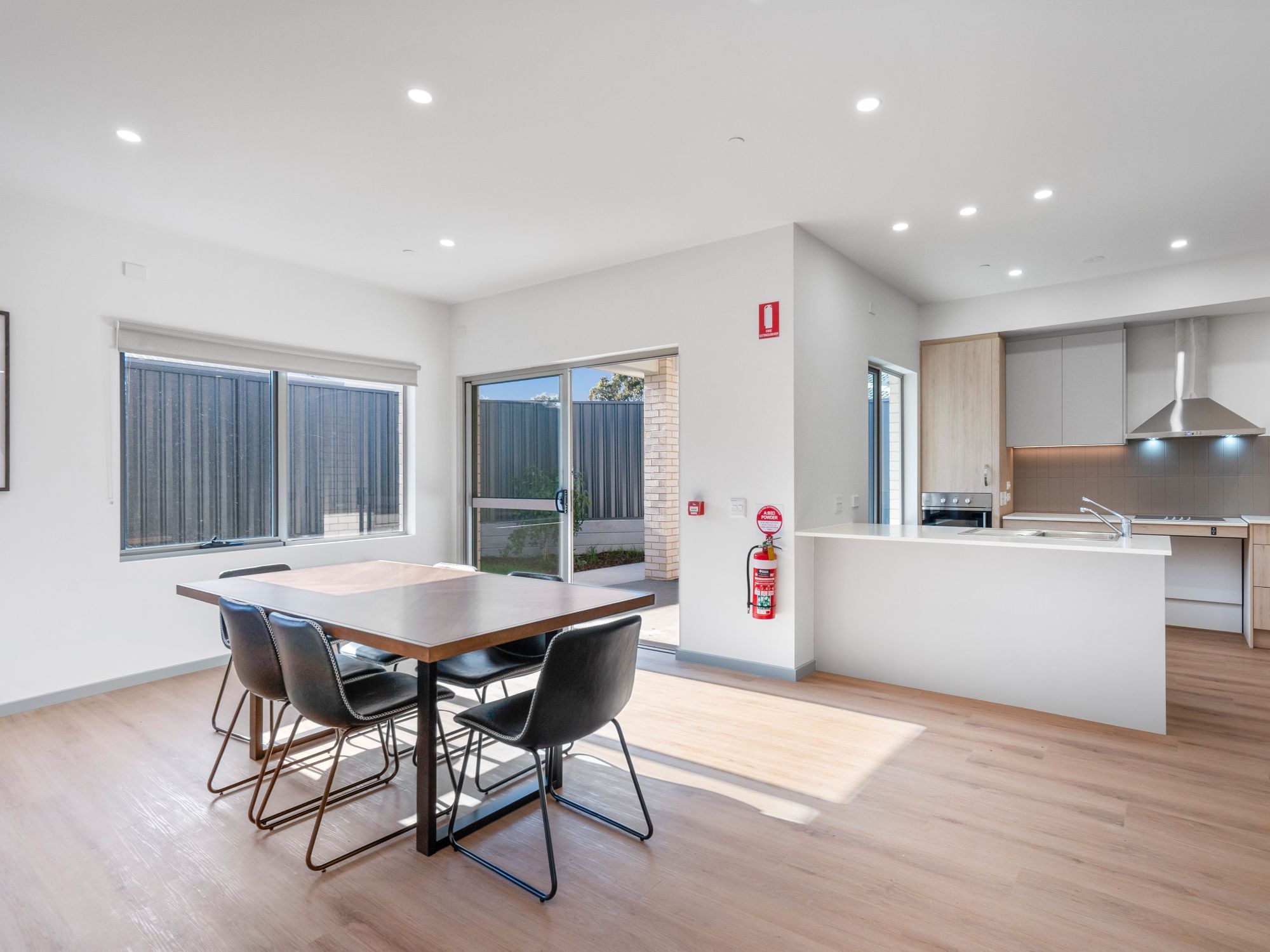 Fleet   Unit A Dining Kitchen Alfresco HR No Logo