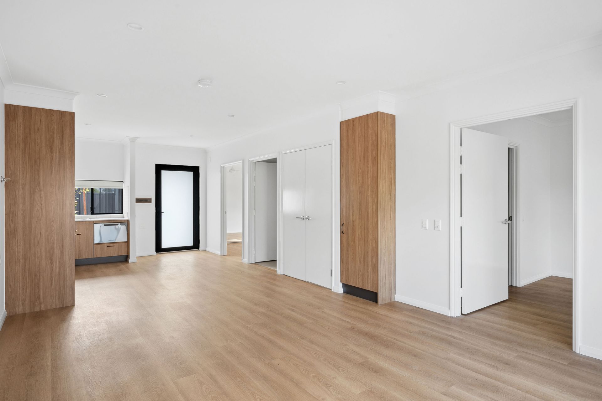 web 4 69 Cooper St, Mandurah 31