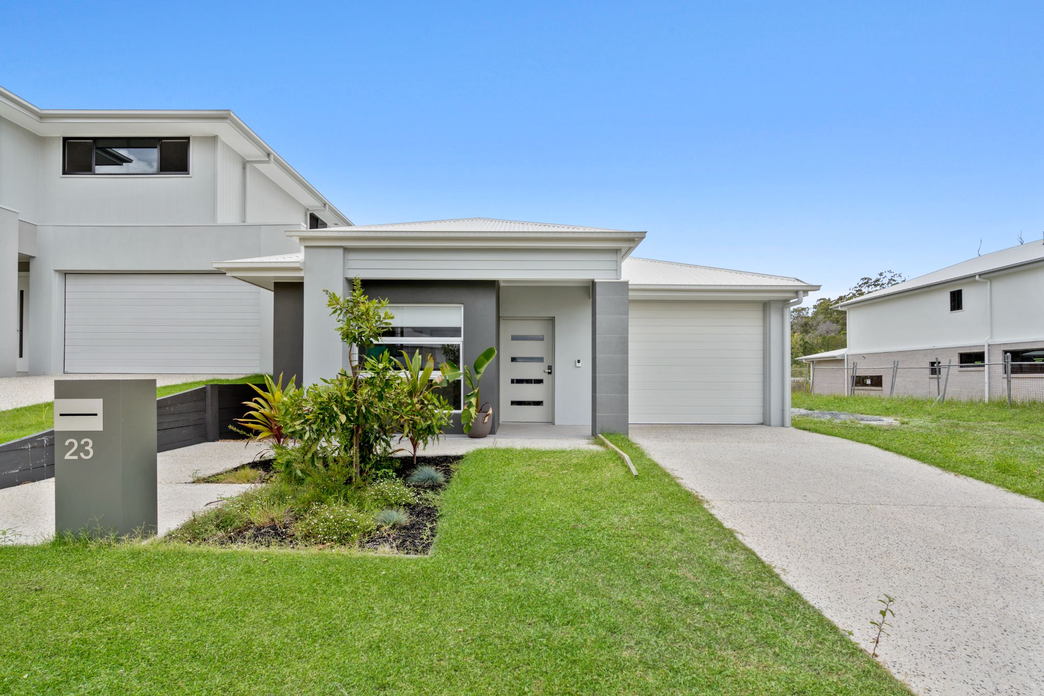 019 Open2view_ID999346-23_Brentwood_Street